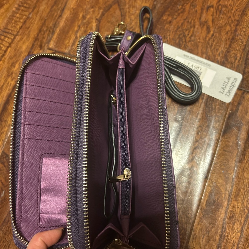 NWT....Purple Studded casual essential Women's wristlet wallet Y2K - Picture 4 of 4